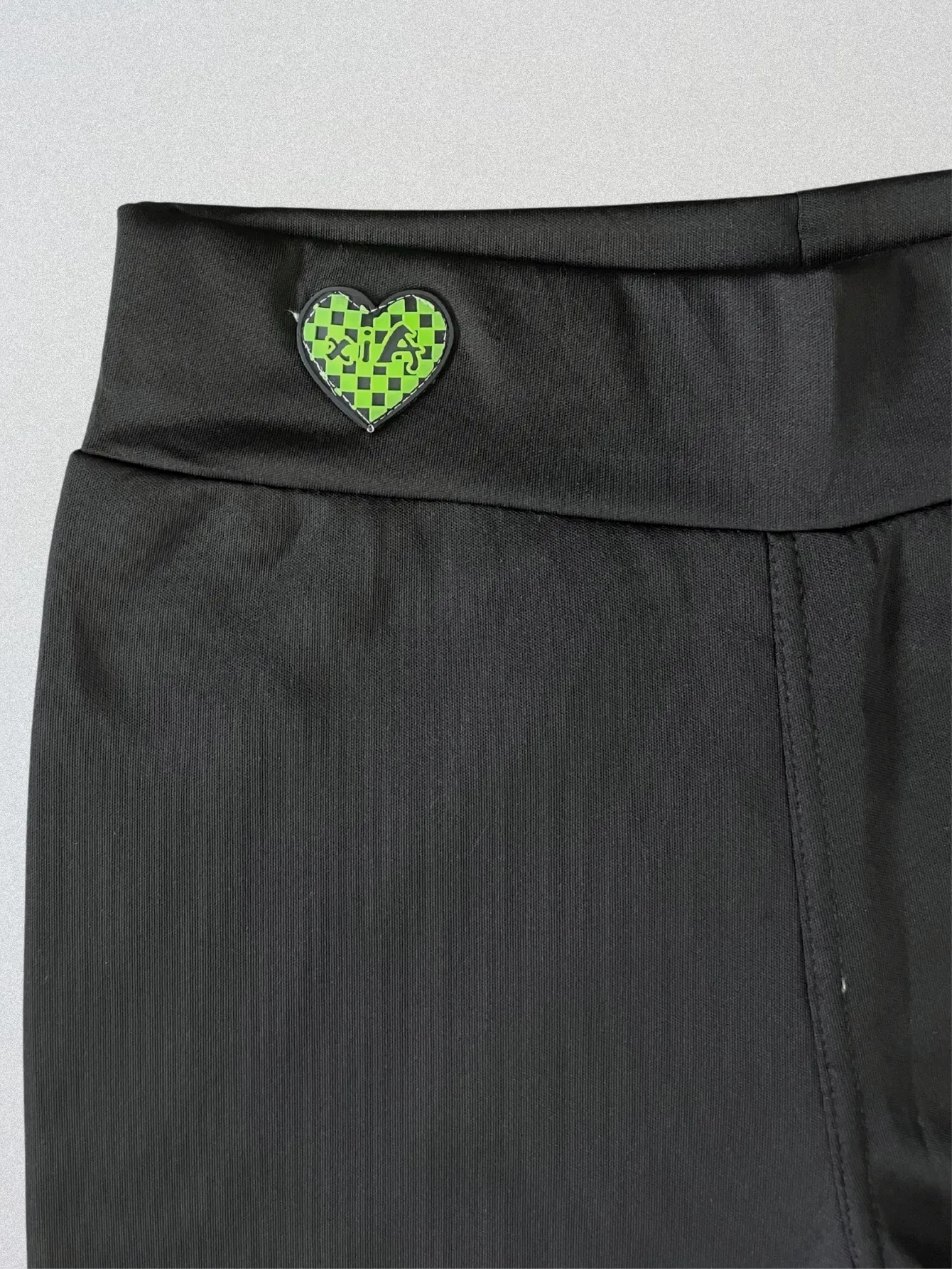 3304 3304 3761